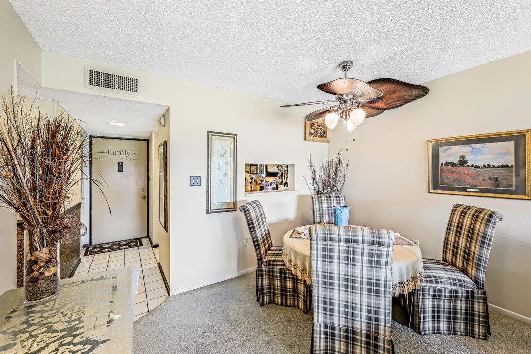 1624 Pine Valley Dr #118, Fort Myers, FL 33907