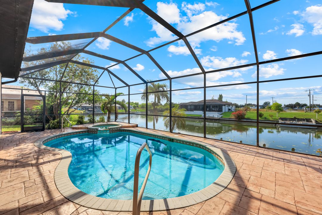 602 NW 3rd Ave, Cape Coral, FL 33993