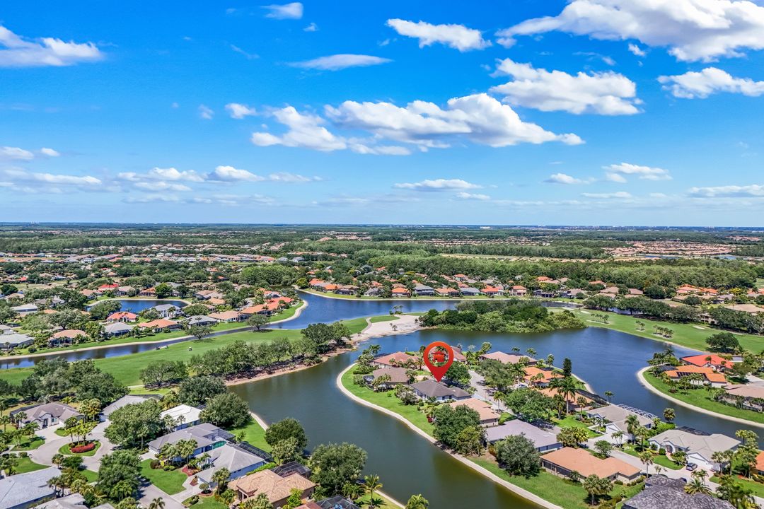 12570 Walden Run Dr, Fort Myers, FL 33913