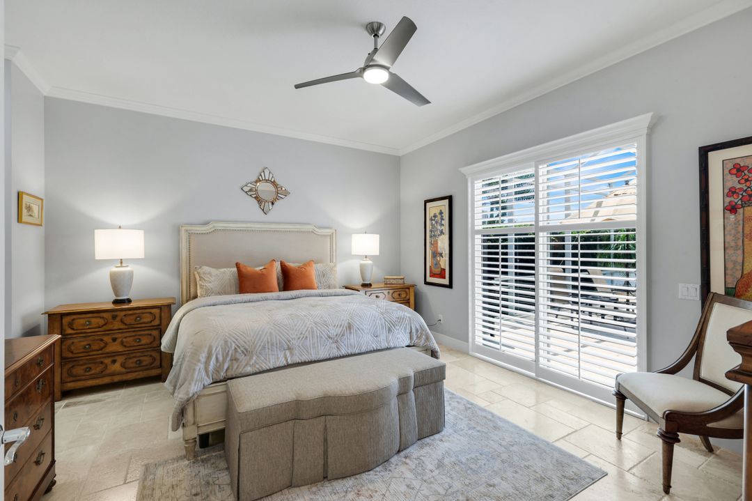 2896 Hatteras Way, Naples, FL 34119