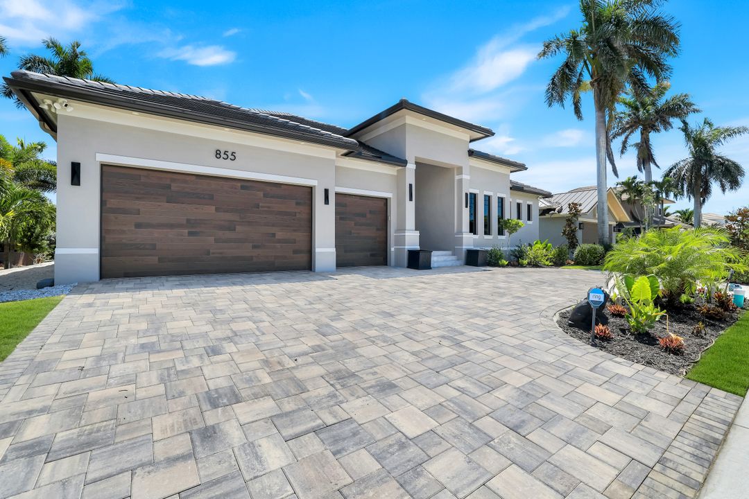 855 Old Marco Ln, Marco Island, FL 34145