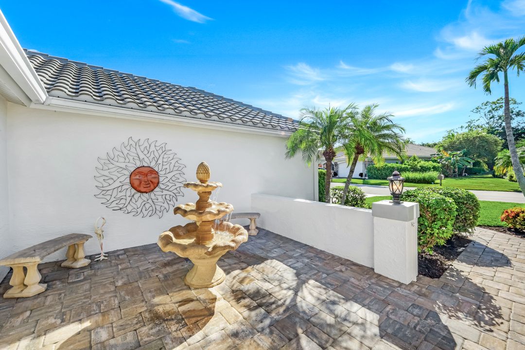 12633 Hunters Lakes Ct, Bonita Springs, FL 34135