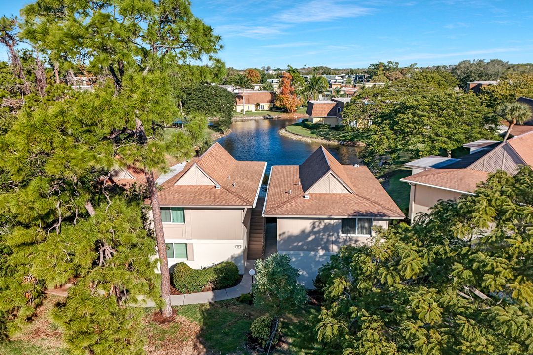 11 Bobolink Ct #11a, Naples, FL 34105