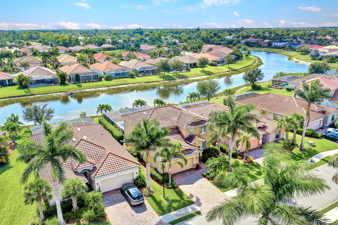 14554 Lanier Ct, Naples, FL 34114