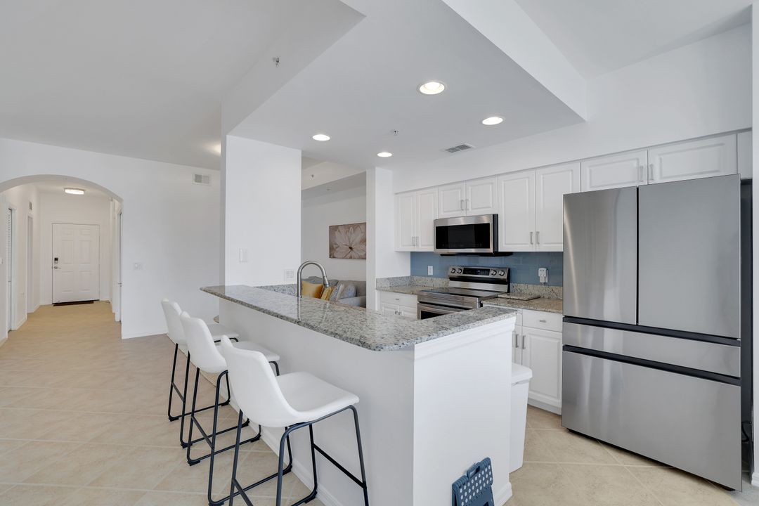 2717 Cypress Trace Cir #2717, Naples, FL 34119