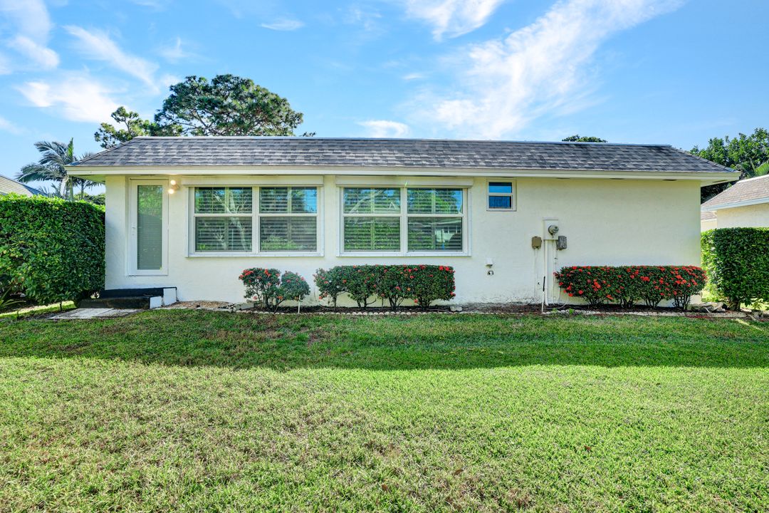 265 Georgetown Blvd, Naples, FL 34102