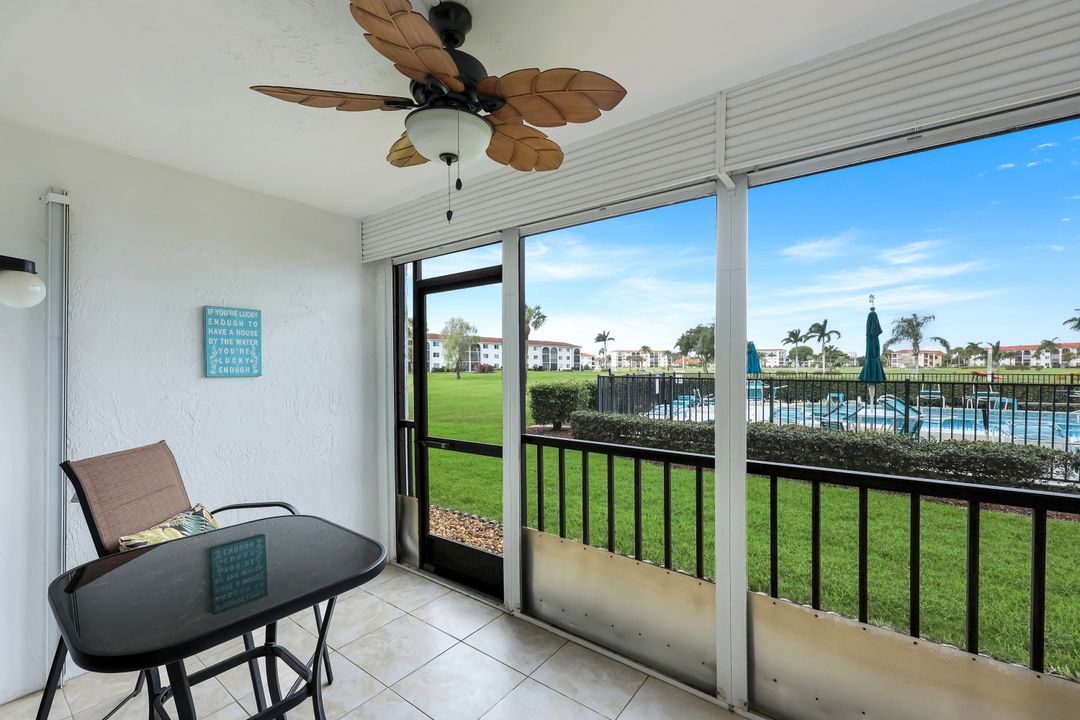 37 High Point Cir E #109, Naples, FL 34103
