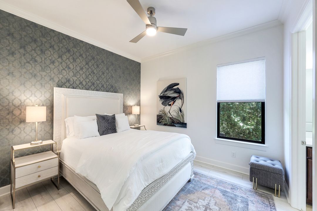 9147 Trivoli Ter, Naples, FL 34119