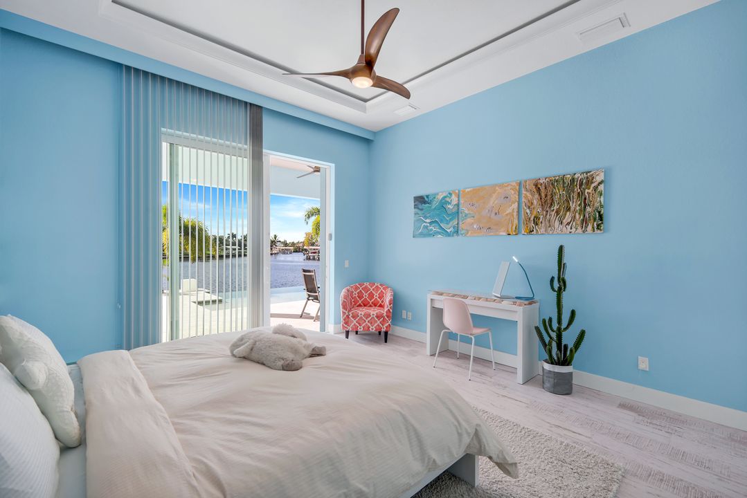 1000 NW 37th Pl, Cape Coral, FL 33993