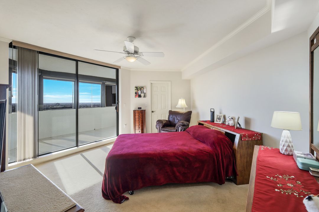 6001 Pelican Bay Blvd  #1506, Naples, FL 34108