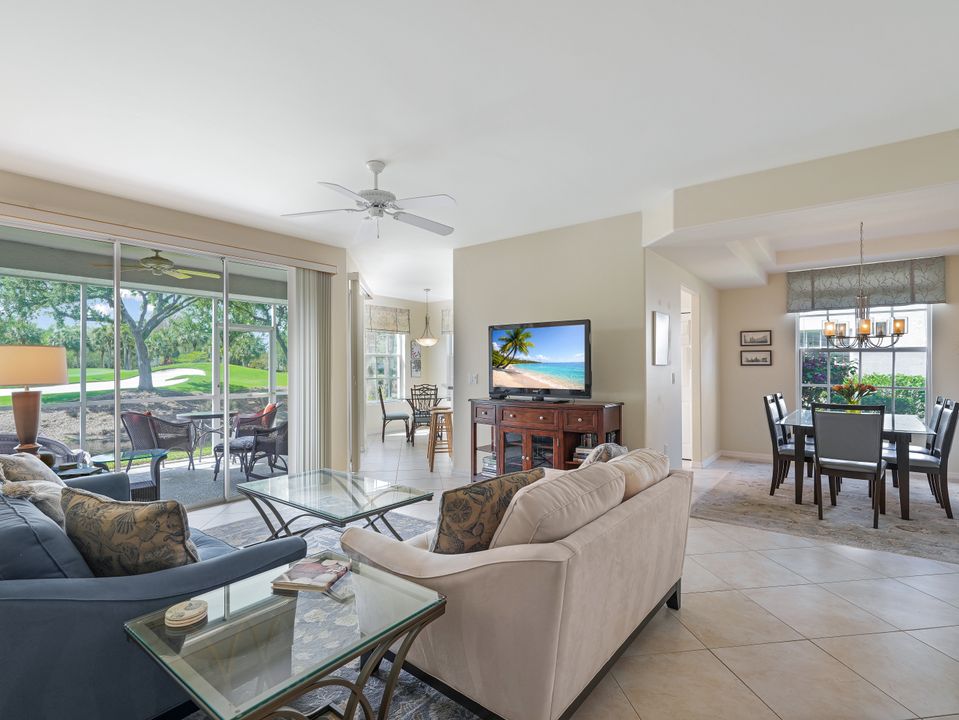 2120 Arielle Dr #202, Naples, FL 34109