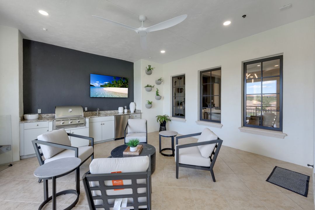 16653 Toscana Cir #704, Naples, FL 34110
