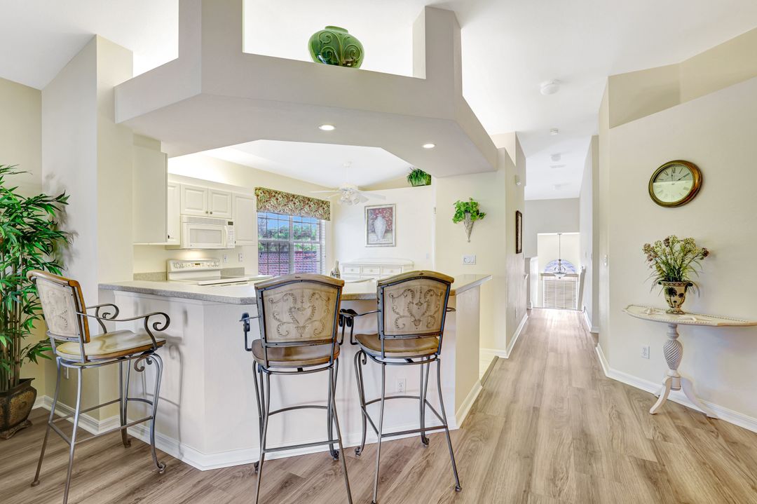 10910 Santa Margherita Rd #204, Bonita Springs, FL 34135