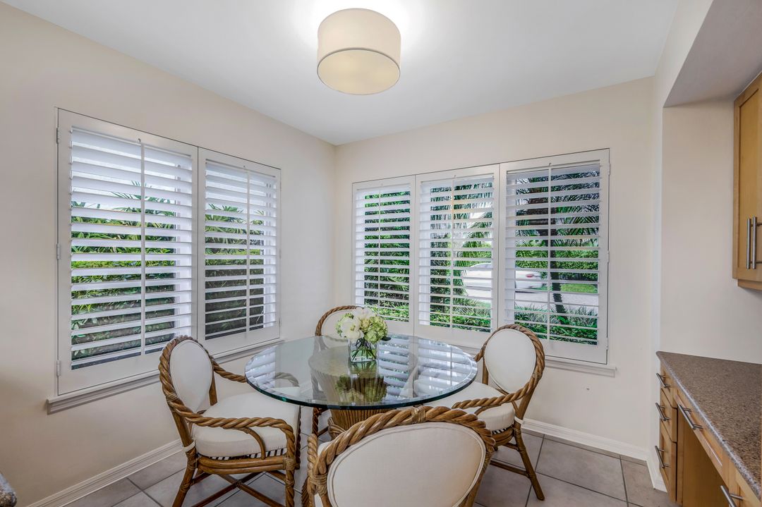 703 Heathery Ln, Naples, FL 34108