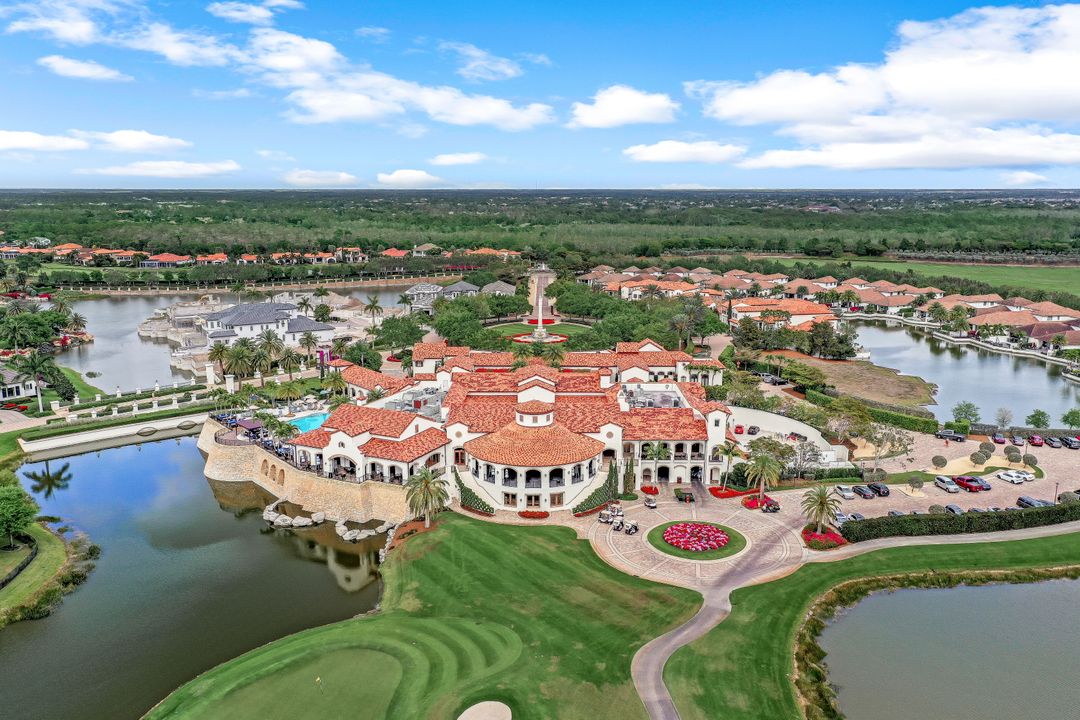 16455 Seneca Way, Naples, FL 34110