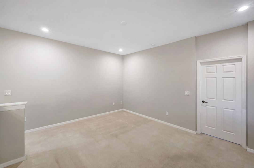 20655 Larino Loop, Estero, FL 33928