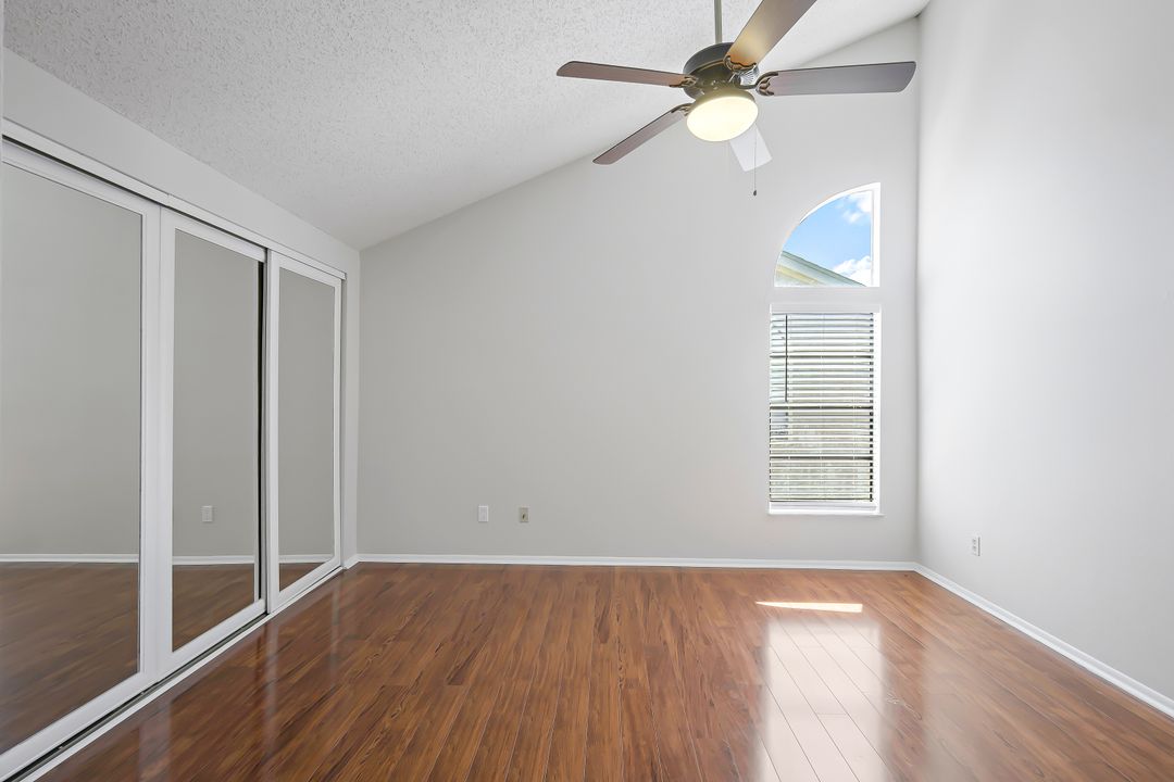 8401 S Haven Ln, Fort Myers, FL 33919