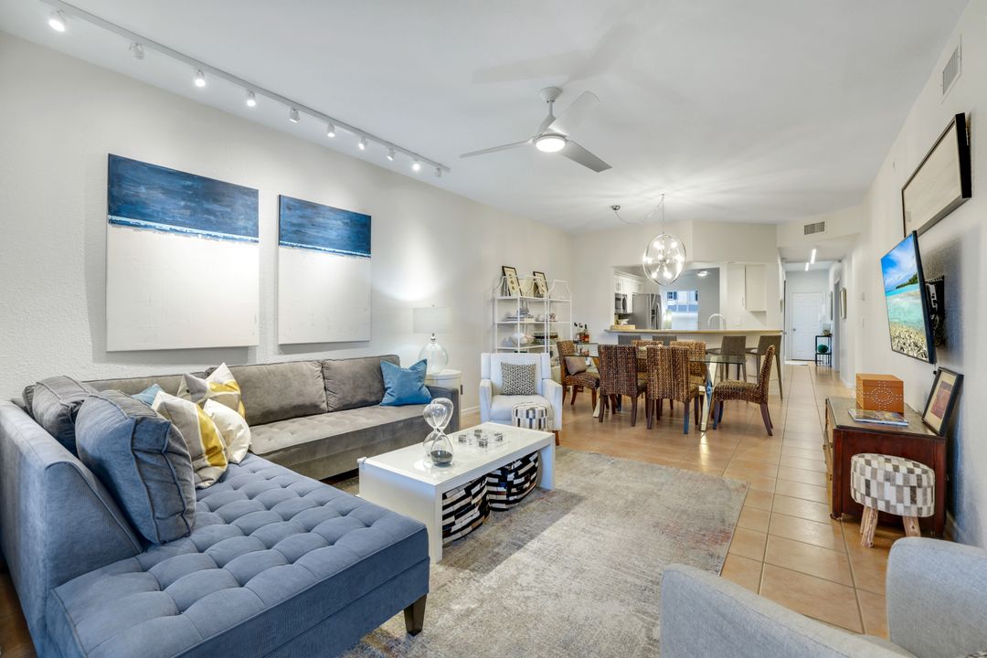 859 Tanbark Dr #101, Naples, FL 34108
