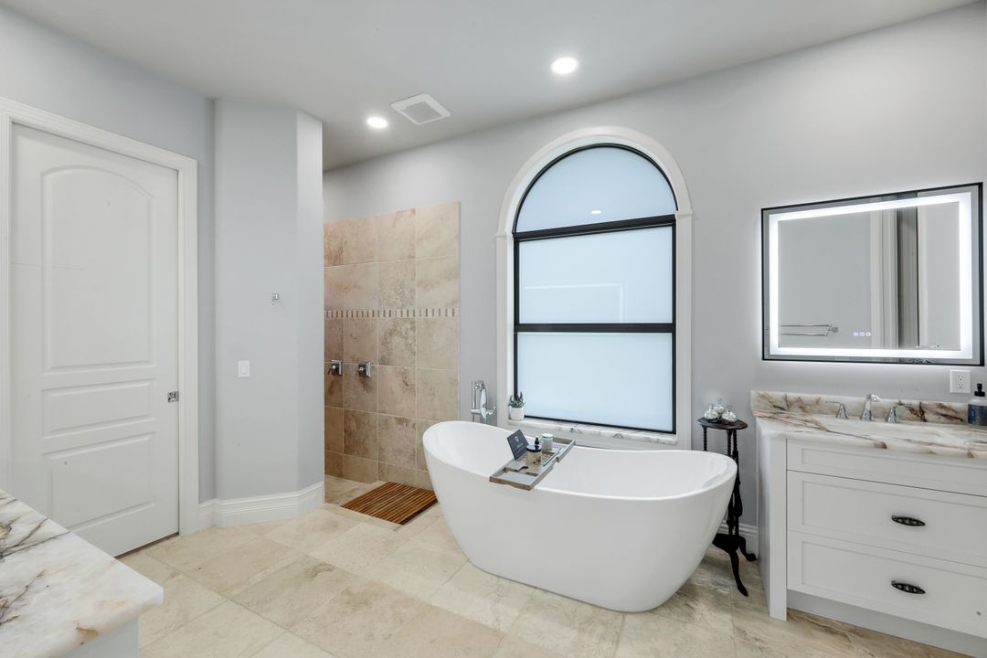 511 Alameda Ct, Marco Island, FL 34145
