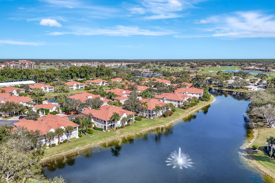 6200 Reserve Cir #404, Naples, FL 34119