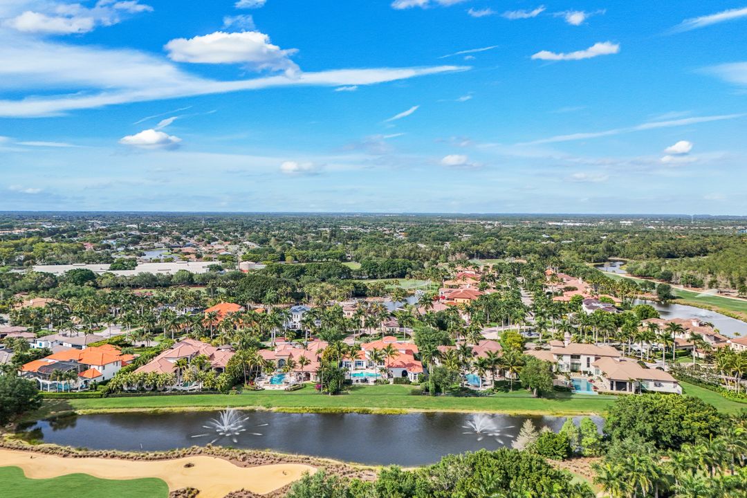 2885 Escada Ct, Naples, FL 34109