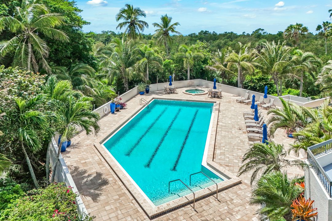 6001 Pelican Bay Blvd #1606, Naples, FL 34108