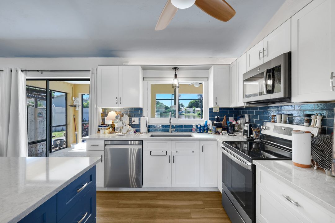 10278 Sandy Hollow Ln, Bonita Springs, FL 34135