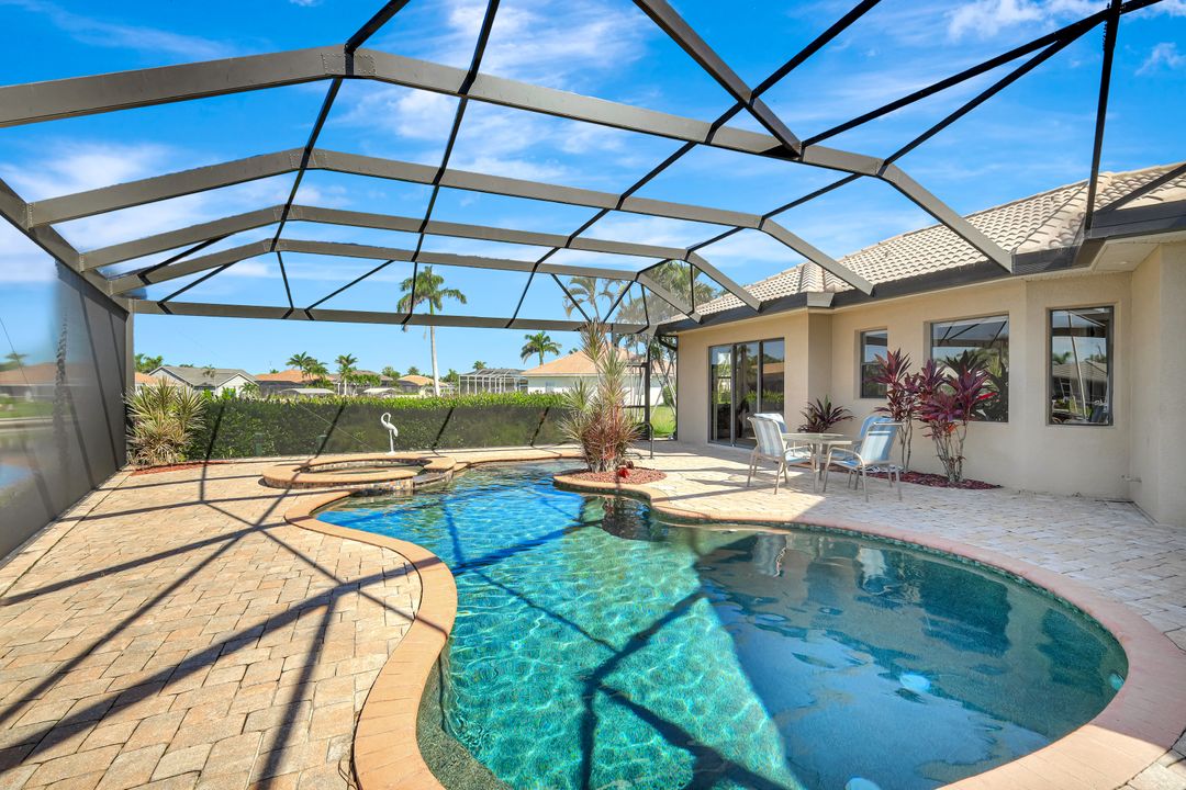 2216 SW 49th Terrace, Cape Coral, FL 33914