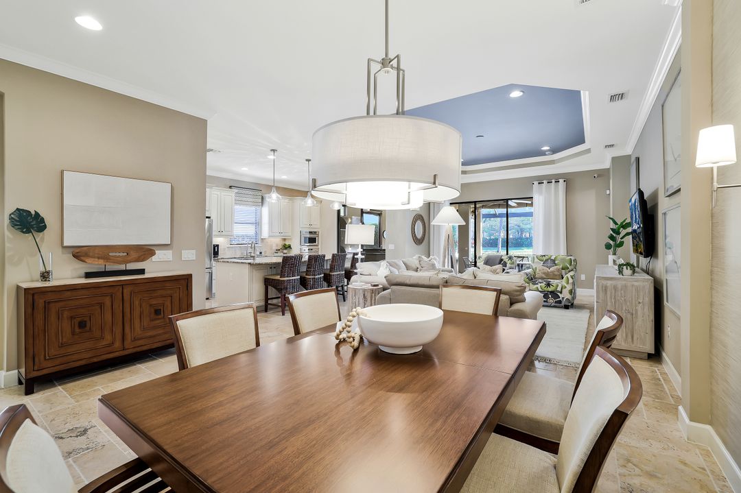 9568 Mussorie Ct, Naples, FL 34114