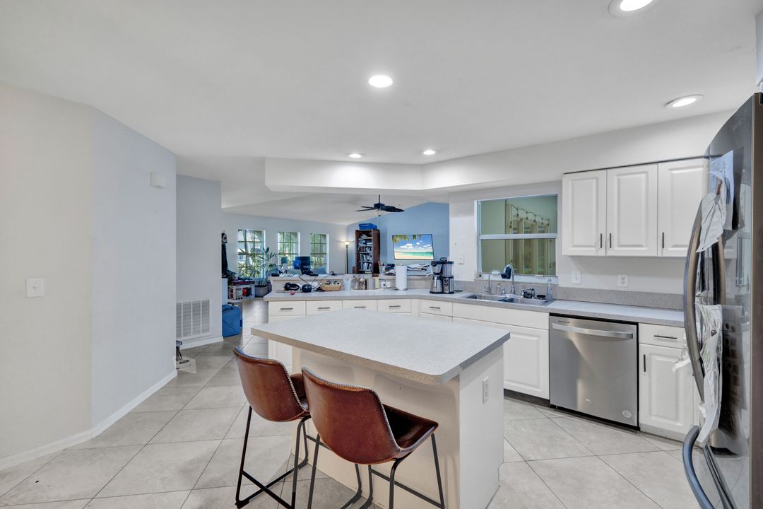 9032 Irving Rd, Fort Myers, FL 33967