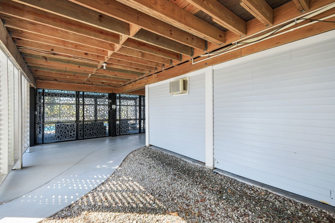 1417 Causey Ct, Sanibel, FL 33957