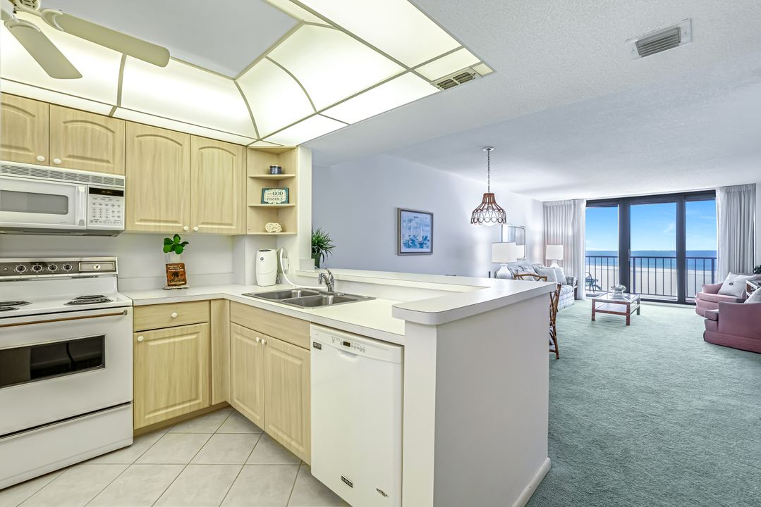 260 Seaview Ct #905, Marco Island, FL 34145