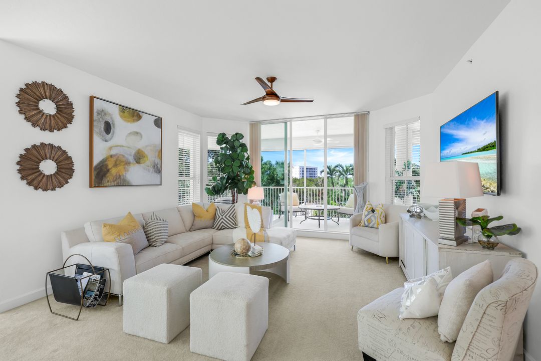 315 Dunes Blvd #201, Naples, FL 34110