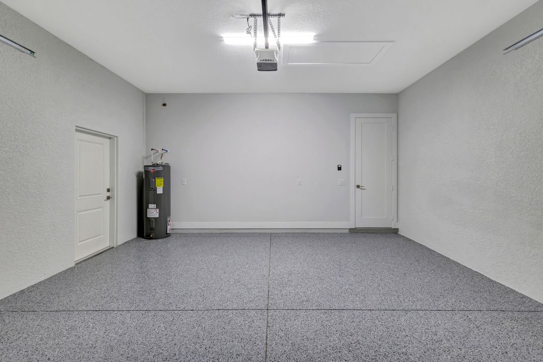 3366 72nd Ave NE, Naples, FL 34120