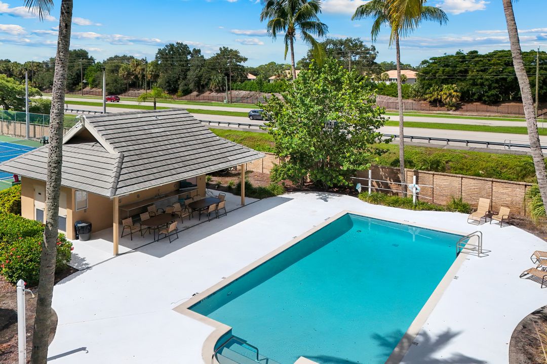 9973 Boca Ave N, Naples, FL 34109