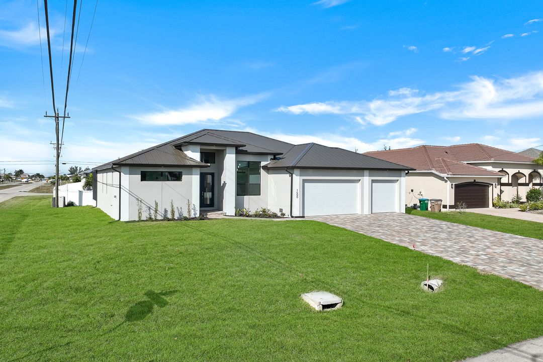 1600 NW 38th Ave, Cape Coral, FL 33993