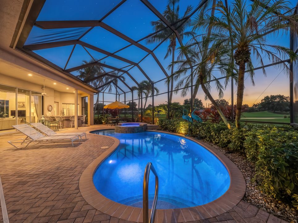 2988 St Barnabas Ct, Naples, FL 34105