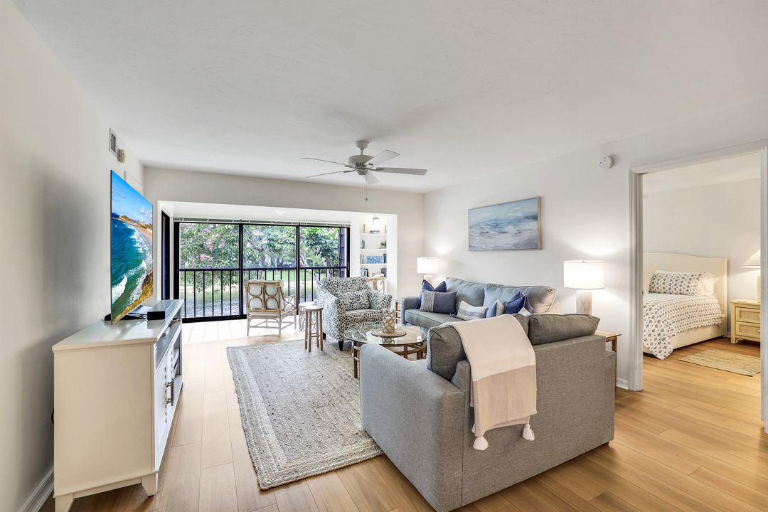 1641 Spoonbill Ln #B, Naples, FL 34105