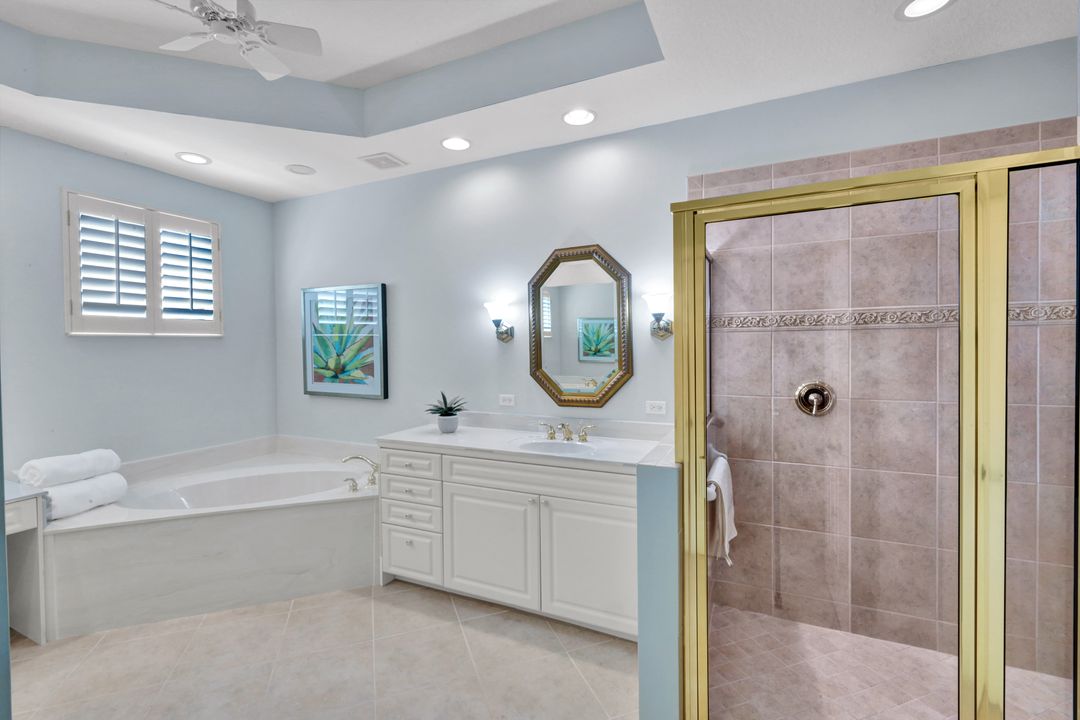 9560 Cypress Hammock Cir #202, Estero , FL 34135