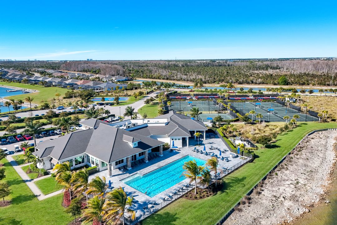 14630 Blue Bay Cir, Miromar Lakes, FL 33913