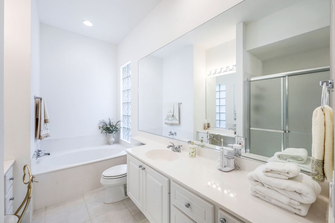 3101 Dominica Way, Naples, FL 34119
