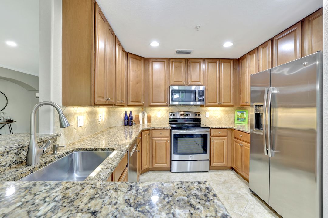 10256 Cobble Notch Loop #101, Bonita Springs, FL 34135