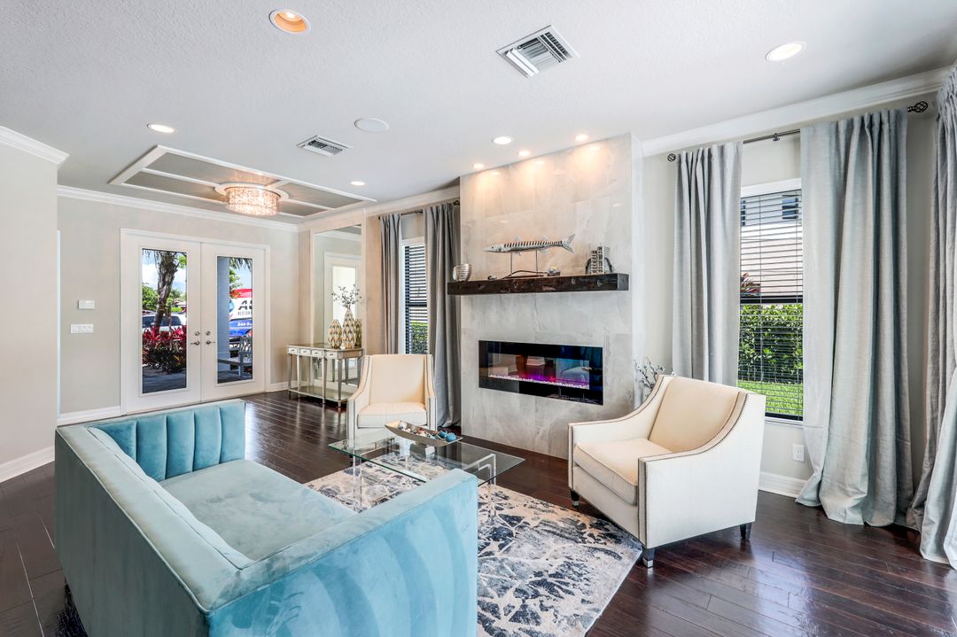 4138 Aspen Chase Dr, Naples, FL 34119