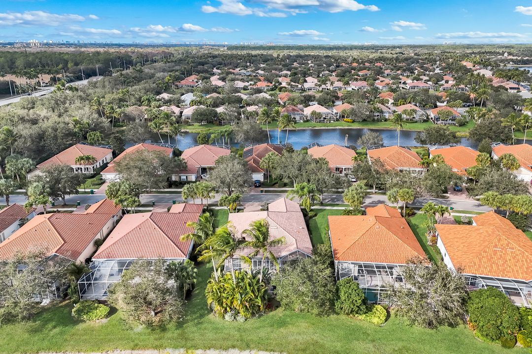 3112 Dominica Way, Naples, FL 34119