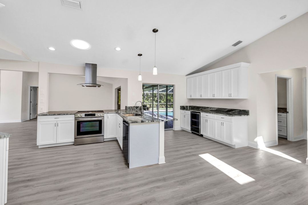 13600 Harbour Ridge Dr, Fort Myers, FL 33908