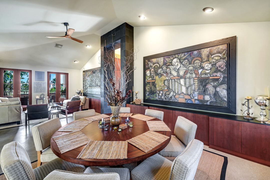 290 Channel Dr, Naples, FL 34108