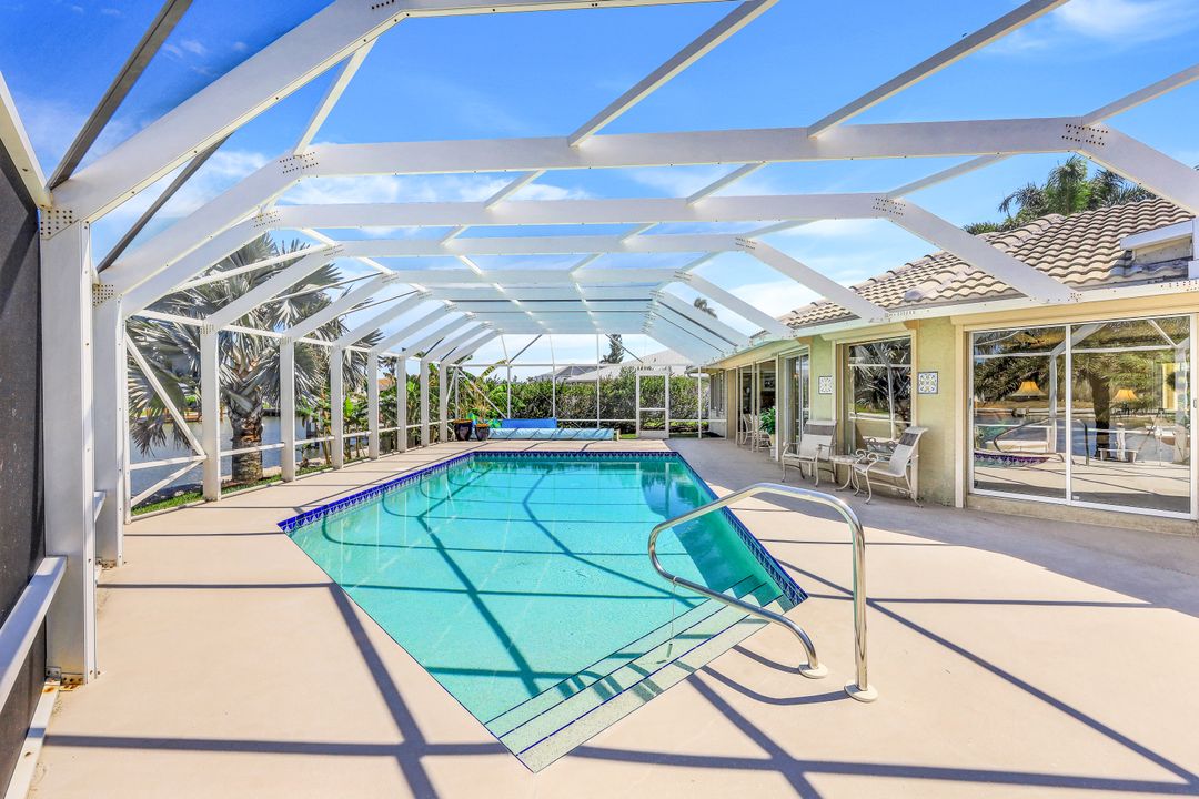 1894 Woodbine Ct, Marco Island, FL 34145