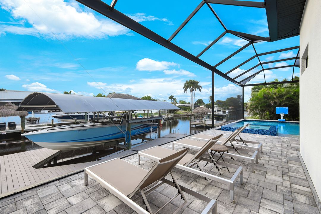 5130 Atlantic Ct, Cape Coral, FL 33904