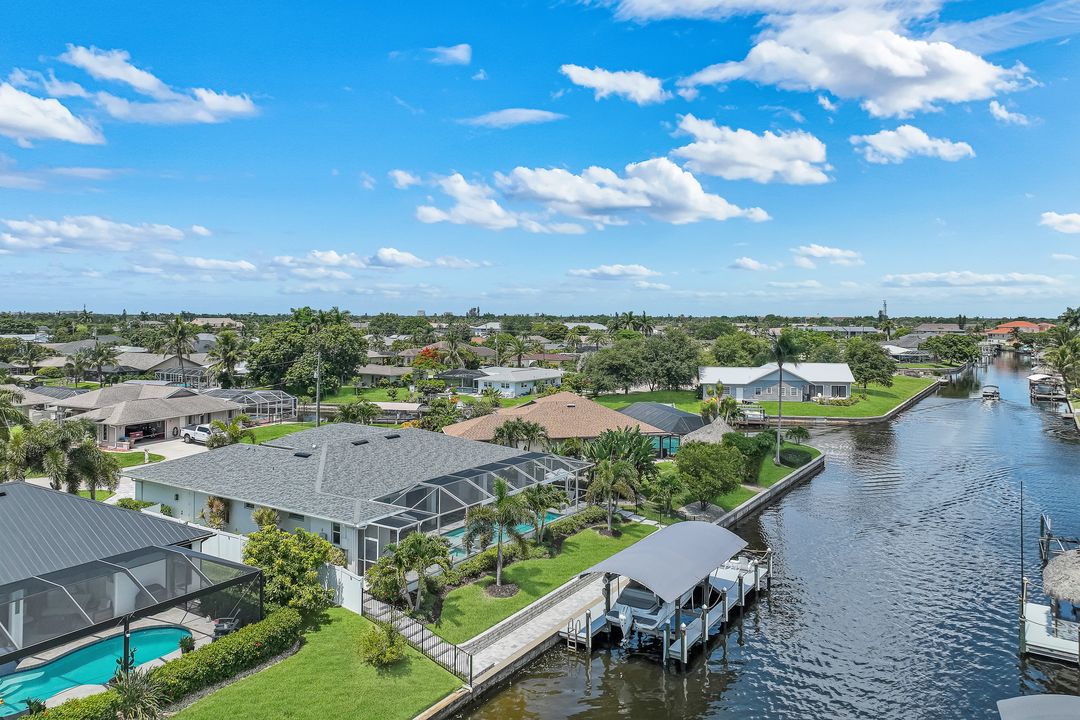 1319 SE 38th St, Cape Coral, FL 33904