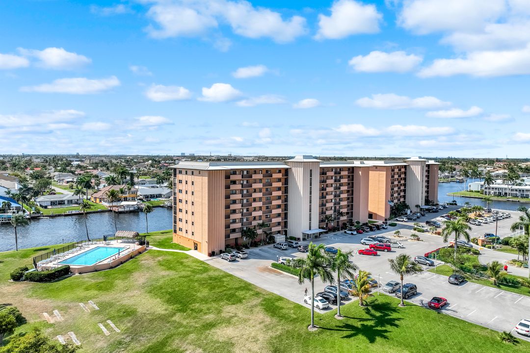 4280 SE 20th Pl #703, Cape Coral, FL 33904